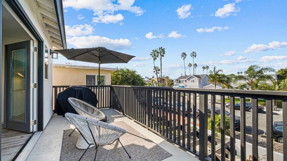 Crown Point Apartment | Studio Beach Rental in Pacific Beach, San Diego
