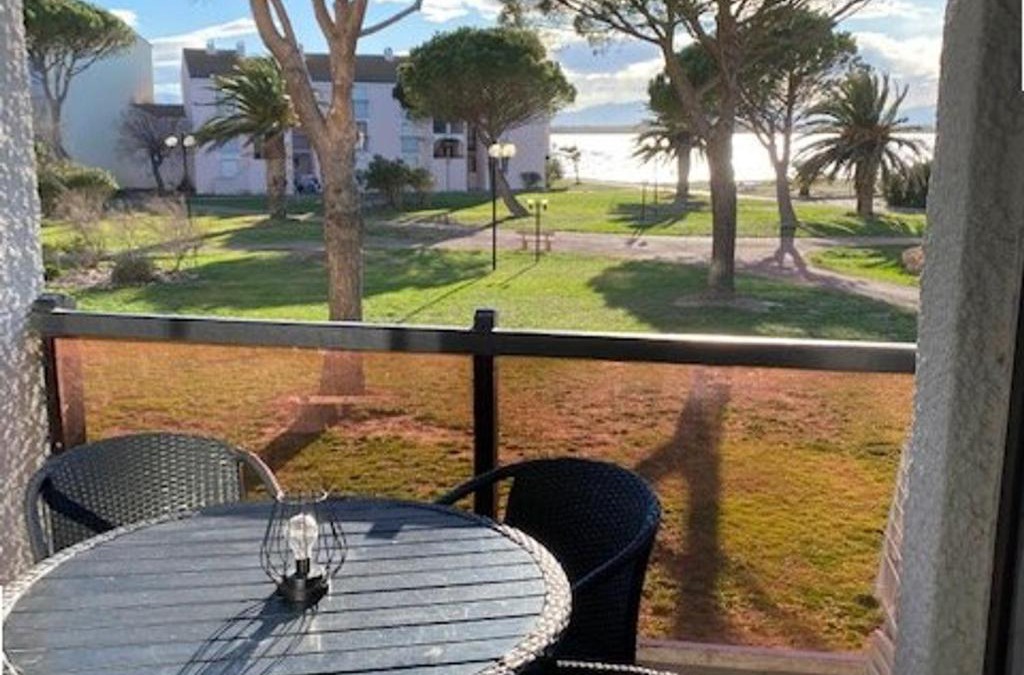 Le Barcares Apartment | Studio Cabine à Le Barcarès, 4 couchages, terrasse, parking, piscine et activités sportives - FR-1-195-23