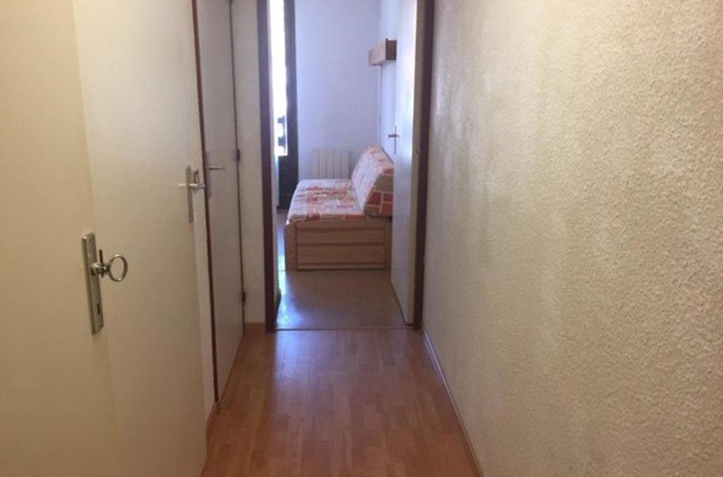 Risoul Apartment | Studio Cabine À Risoul 1850 - 4 Couchages, Ski, Animaux Acceptés, Proche Commerces et Navette - FR-1-330-182