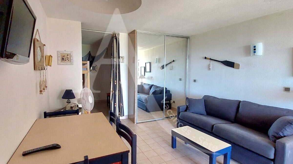 Sete Apartment | Studio cabine en rez de jardin au sein d'une résidence avec piscine
