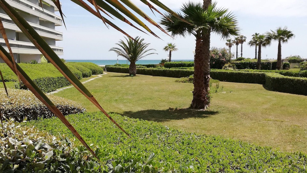 Saint-Nazaire Apartment | Studio Canet Plage