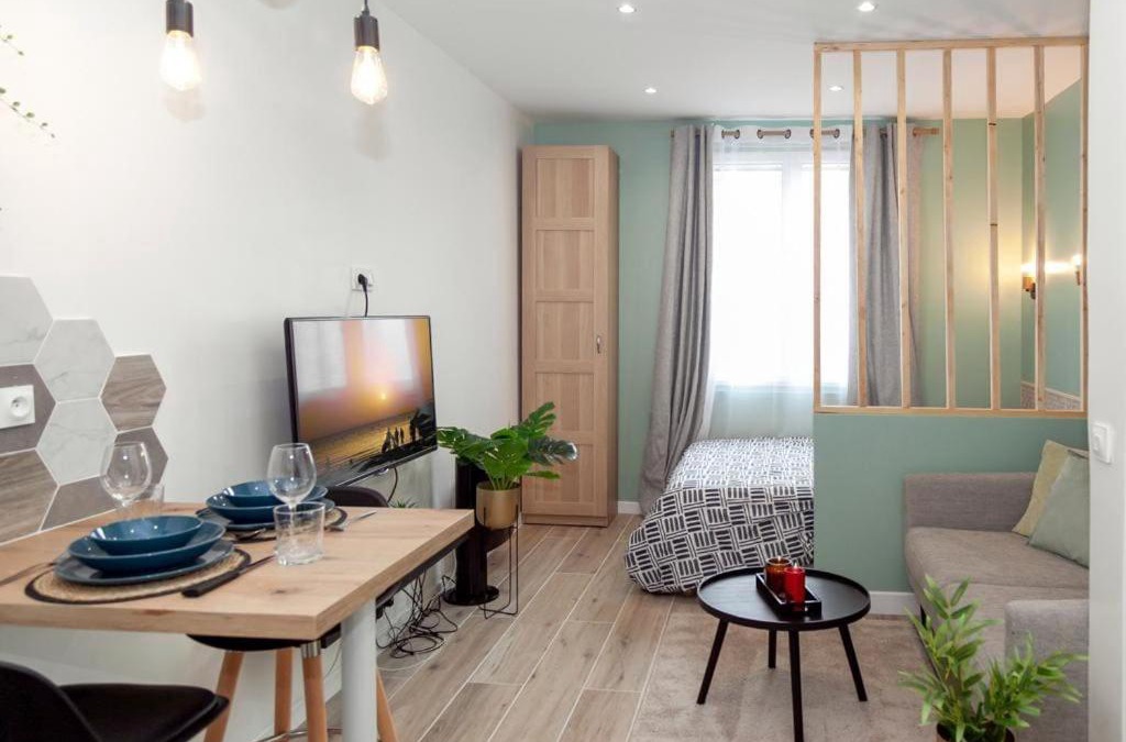 Le Pre-Saint-Gervais Apartment | Studio cozy, proche paris