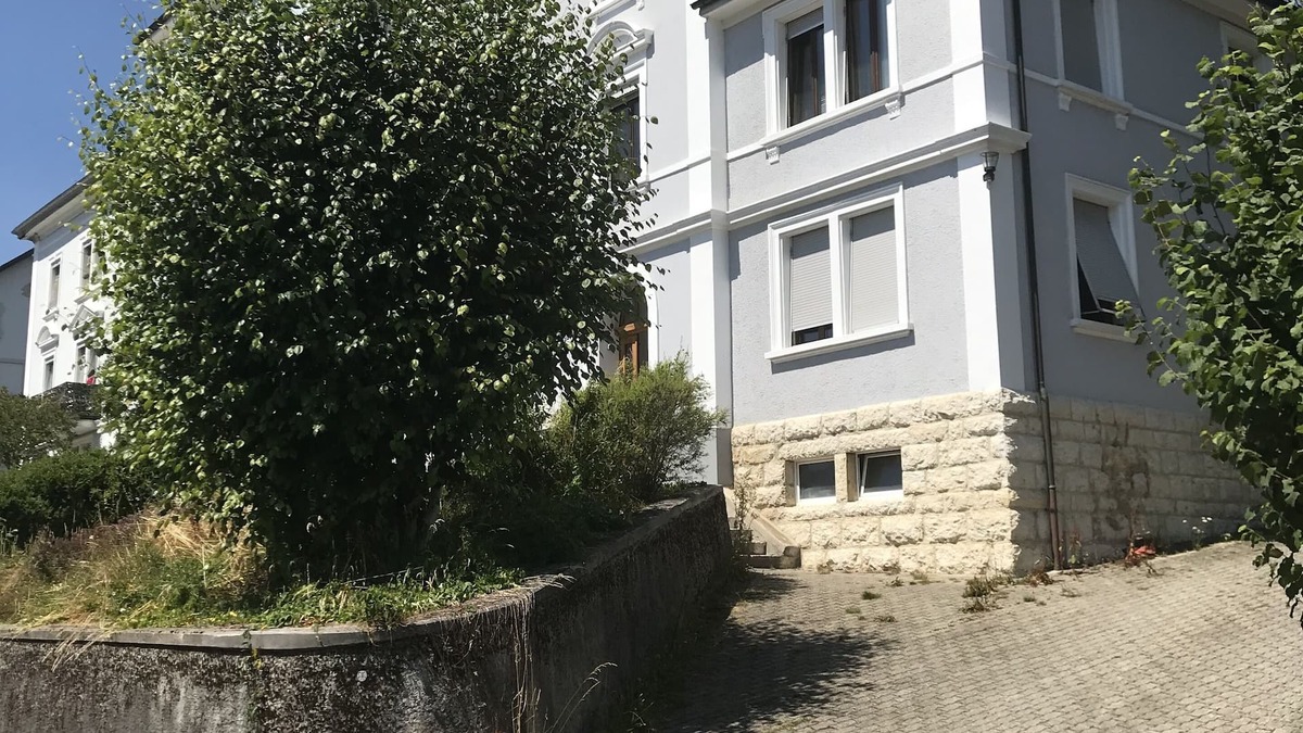 Tramelan Apartment | Studio Dans Immeuble Bourgeois Avec Magnifiques Vues