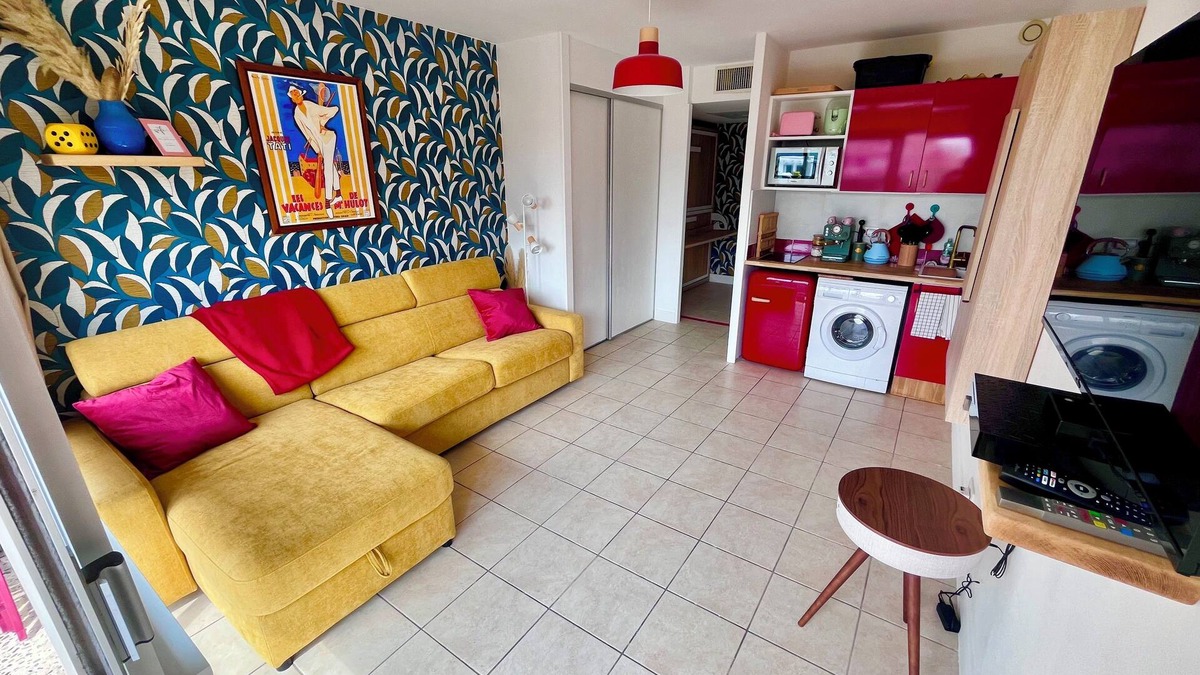 Saint-Laurent-du-Var Apartment | Studio de Saint-laurent 200m de la Plage