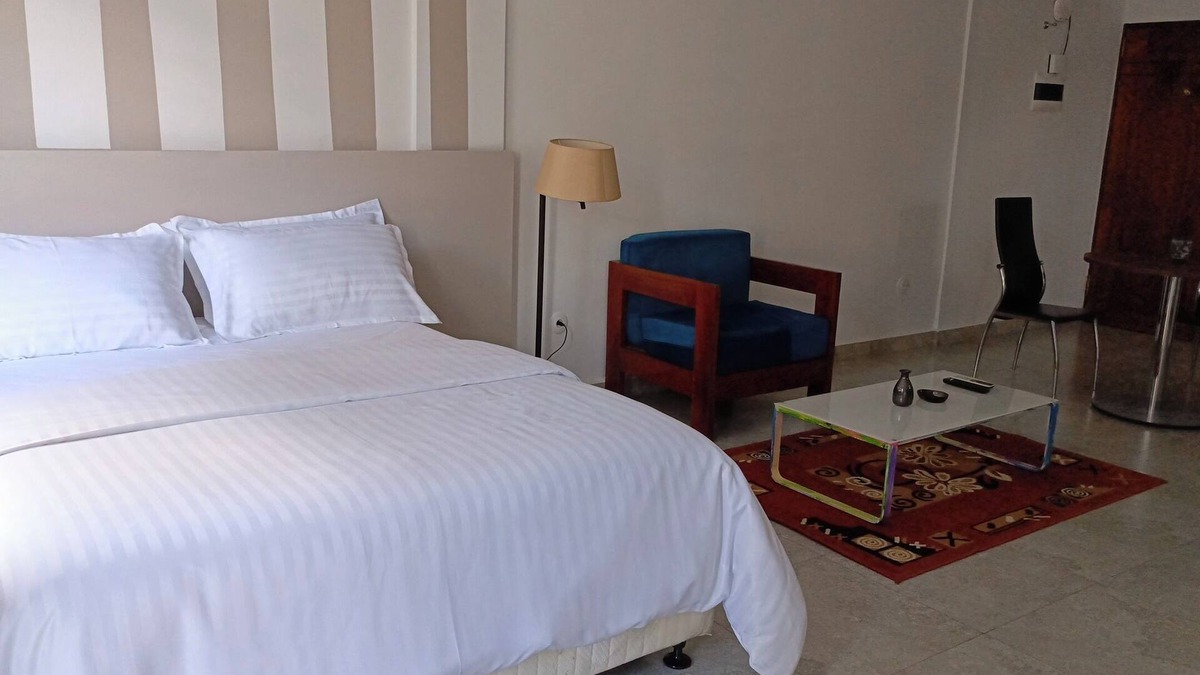 Douala Apartment | Studio Entièrement Meublé Offrant un Espace Confortable, Idéal Pour les Familles