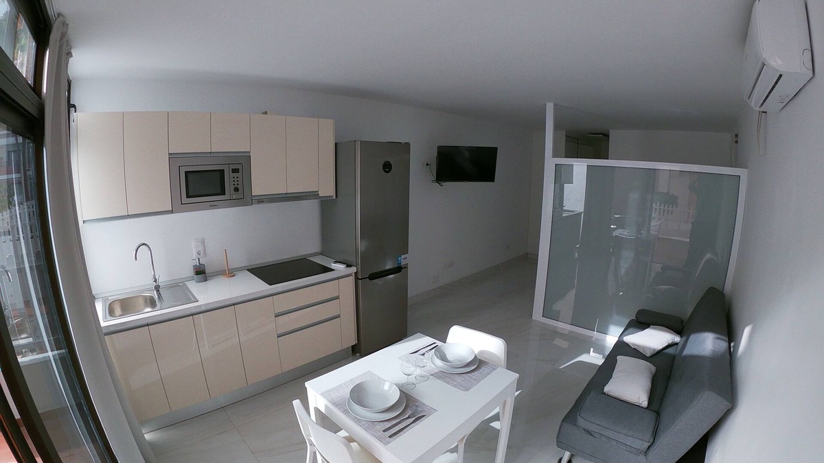 Playa del Ingles Apartment | STUDIO EQUIPPED WITH ALL THE COMFORT