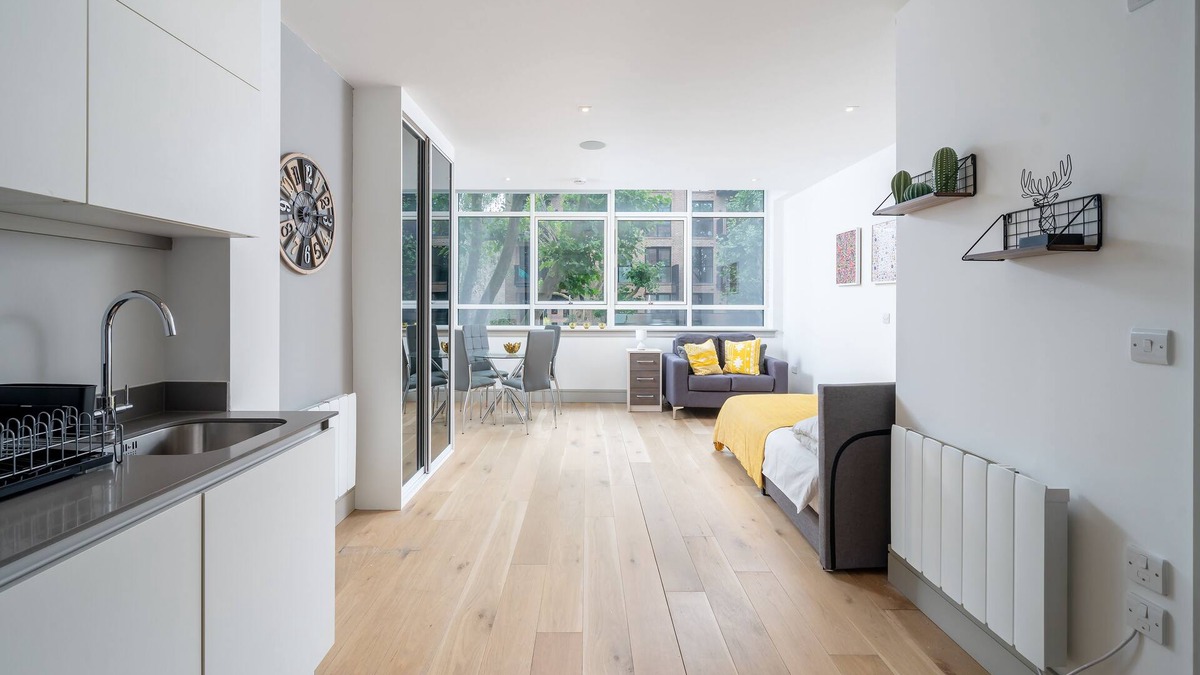 Bruce Grove Apartment | Studio Flat In New Build- Seven Sisters