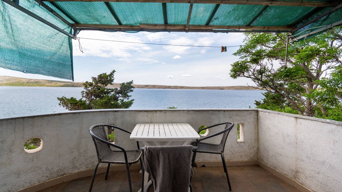 Vidalici Apartment | Studio flat near beach Vidalići, Pag (AS-6519-b)