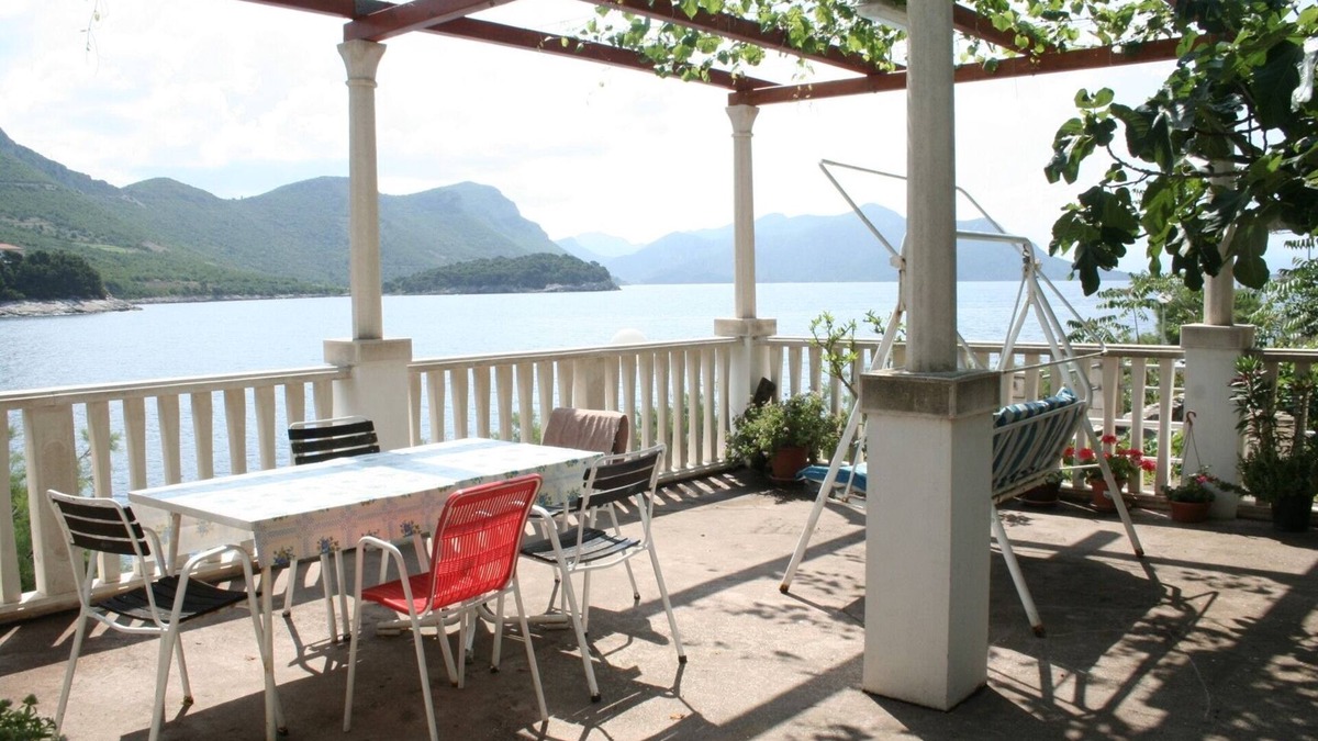 Trstenik Apartment | Studio flat near beach Trstenik, Pelješac (AS-4566-a)