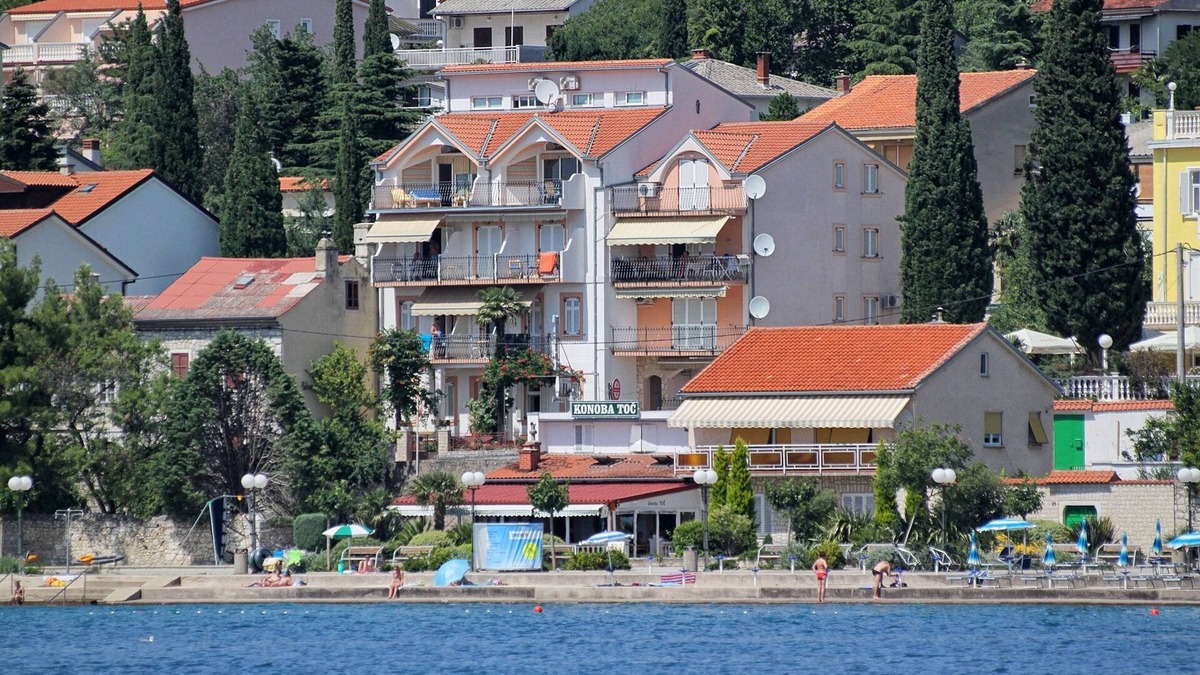 Selce Apartment | Studio flat near beach Selce, Crikvenica (AS-5206-a)