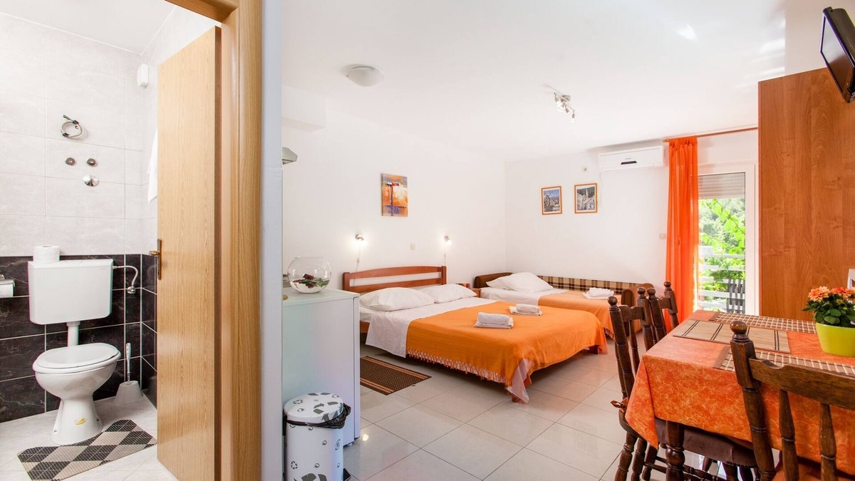 Duce Apartment | Studio flat with balcony Duće, Omiš (AS-16877-c)