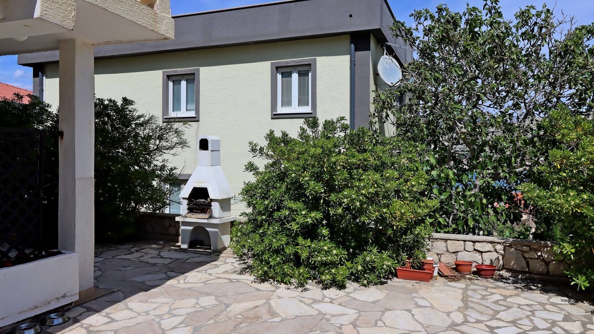 Pag Apartment | Studio flat with terrace and sea view Pag (AS-18325-a)