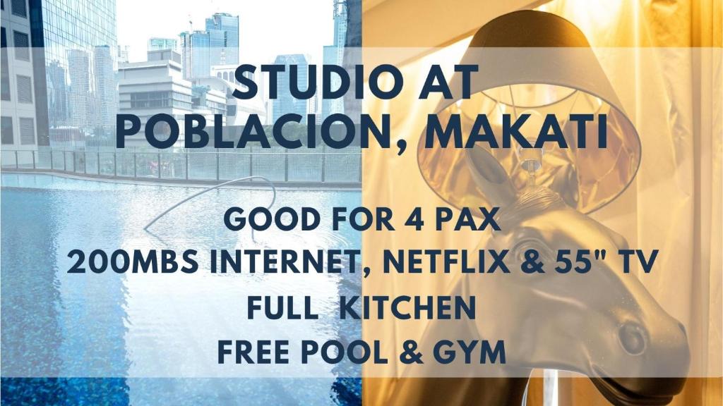 Downtown Apartment | Studio for 4 with Netflix, 55in TV, 200Mbs net, in heart of Makati
