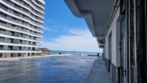 Constanta Apartment | Studio Glow Axxis Nova