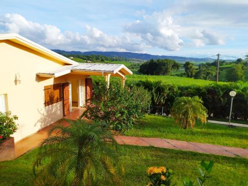 Ducos Apartment | Studio Goyave