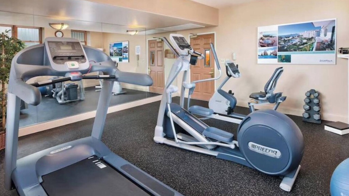 East Village Hotel | Studio/Hotel Balboa Park