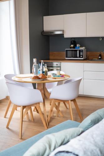 Cœur de Ville Apartment | Studio hypercentre lumineux Villa Marie Céline