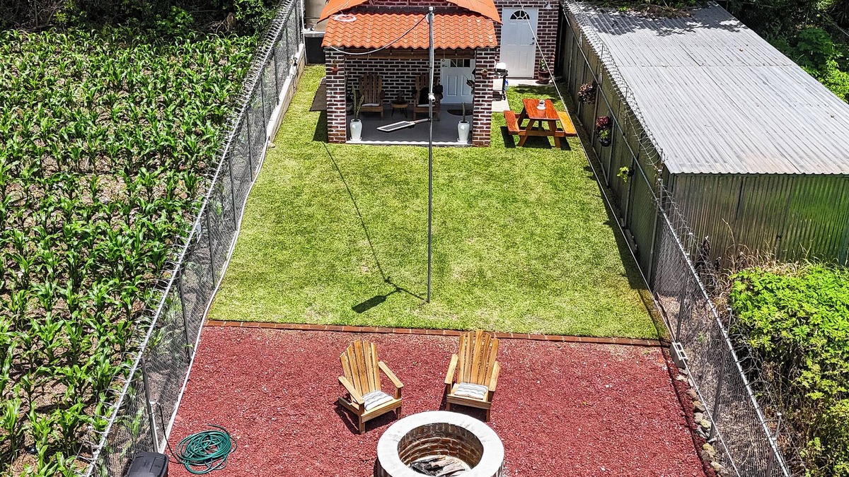 Coatepeque Apartment | Studio in Lake Coatepeque for a relaxing getaway