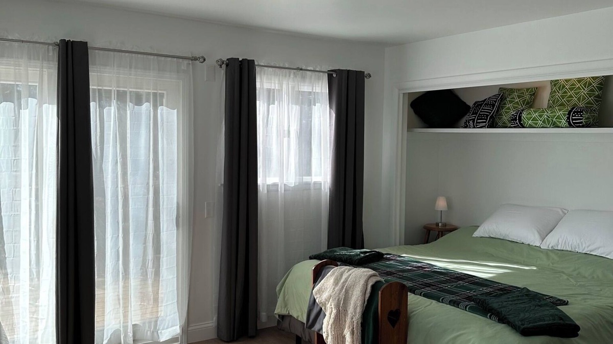 Lake Leelanau Apartment | Studio in Lake Leelanau with outside entrance, king bed, & WiFi