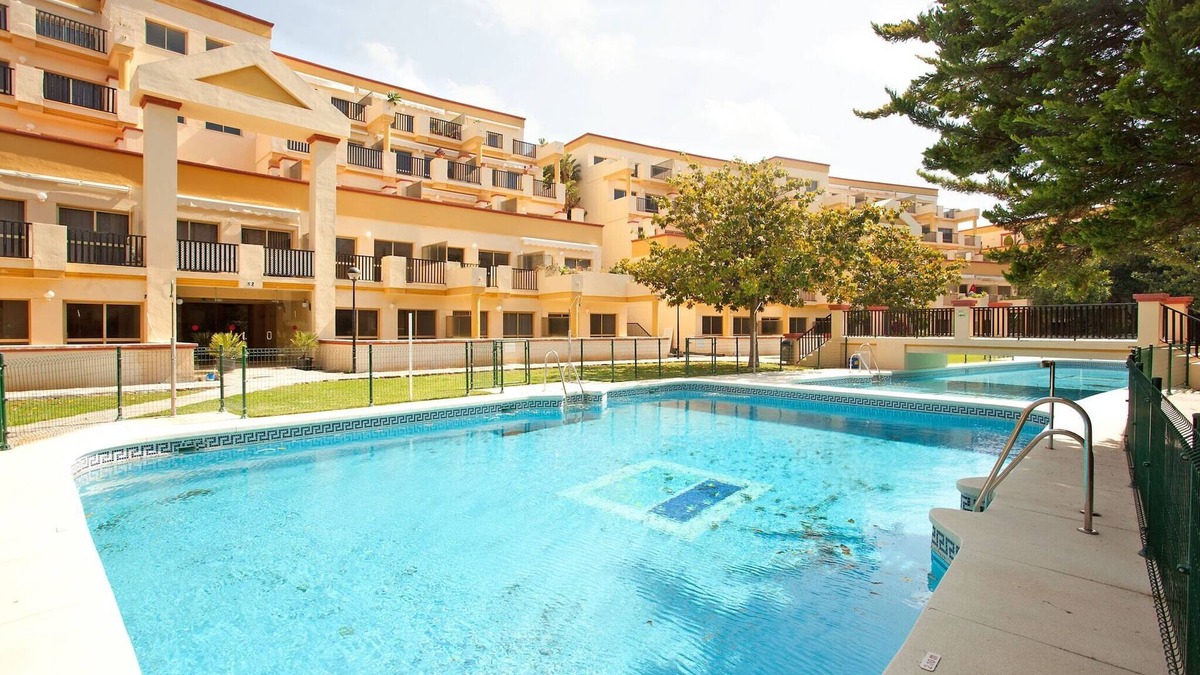 Nikki Beach Apartment | Studio in Marbella steps from sandy beach