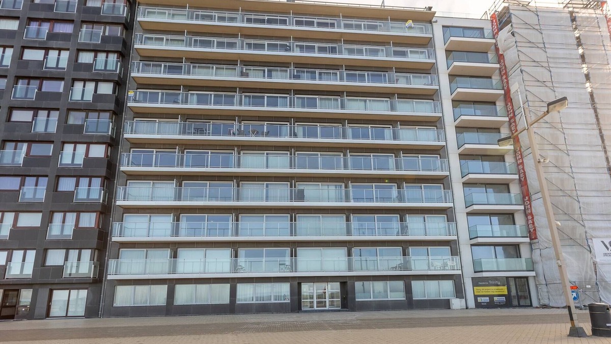Middelkerke Apartment | Studio in Ostend with Sea View
