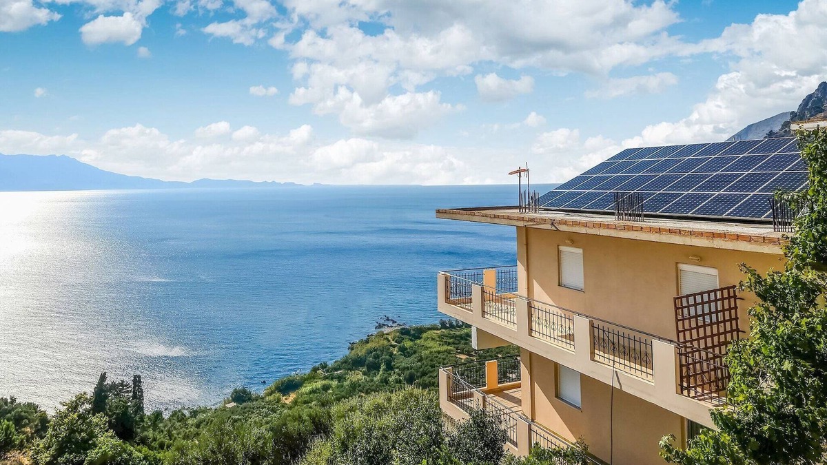 Ravdoucha Apartment | Studio in Ravdoucha with Sea View Balcony