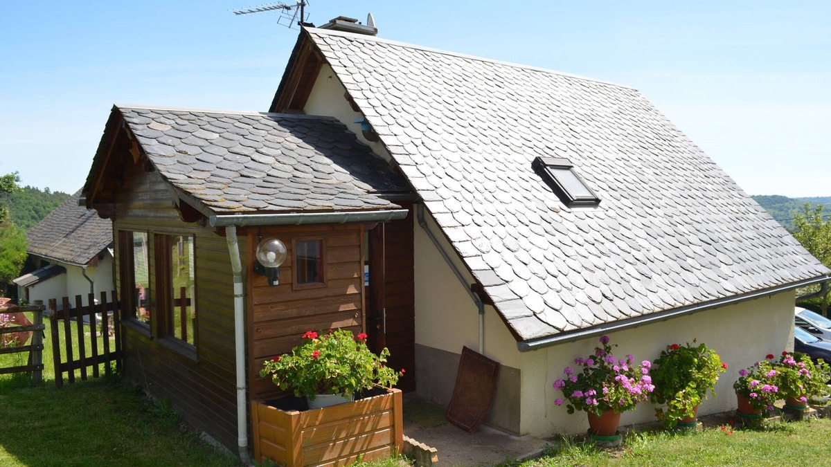 Saint-Diery House | Studio in the countryside, close to the mountains: volcanoes of the Sancy massif