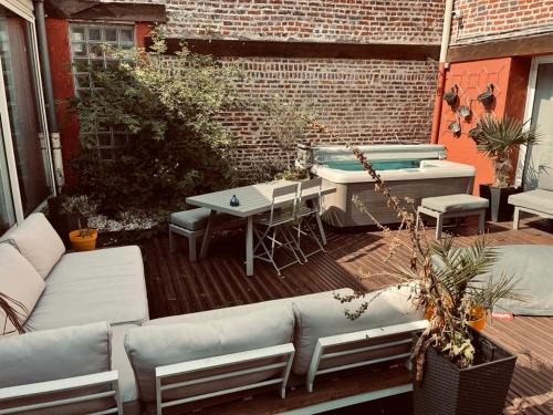 Vauban - Wazemmes House | Studio indépendant et calme avec Jacuzzi à Lille