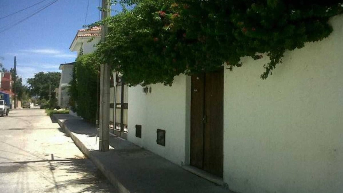 Cozumel Apartment | Studio Kin. Close to Beaches, diving and Island Attractions. Paradise found.