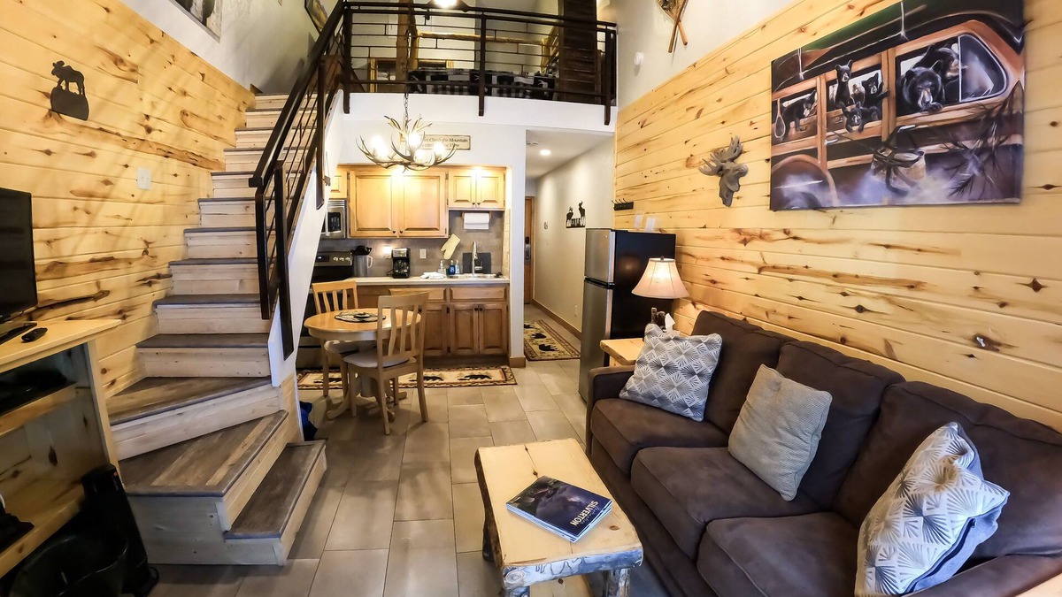Purgatory Condo | Studio Loft - Kitchenette, King bed !