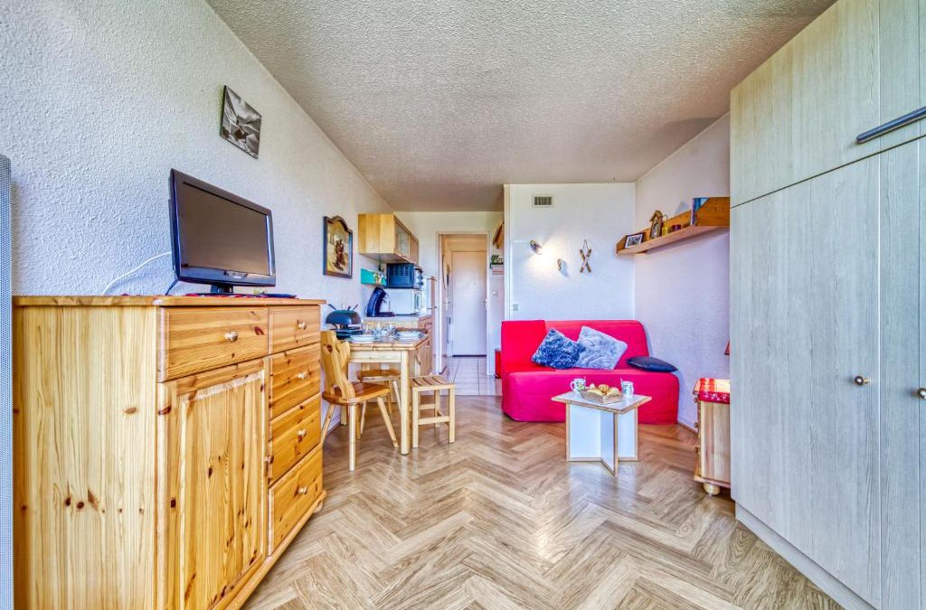 Le Corbier Apartment | Studio Lunik Orion-49 by Interhome