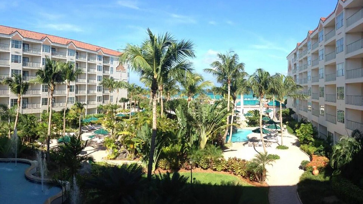 Palm Beach Resort | Studio - Marriott's Aruba Ocean Club - Full Resort Access
