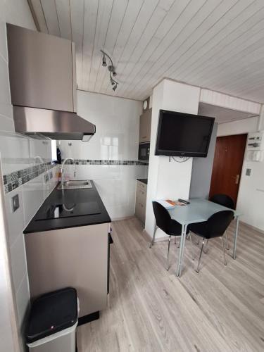 Les Rousses Apartment | Studio meublé rénové superbes prestations proche Hyper Centre - Résidence La Fresnaie