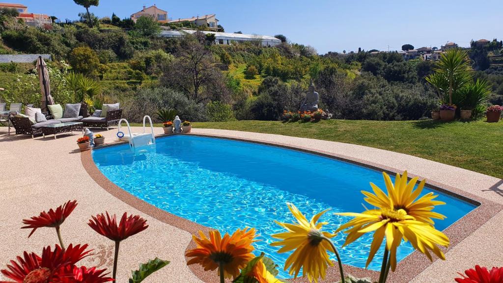 Cagnes-sur-Mer Apartment | Studio-mezzanine dans villa
