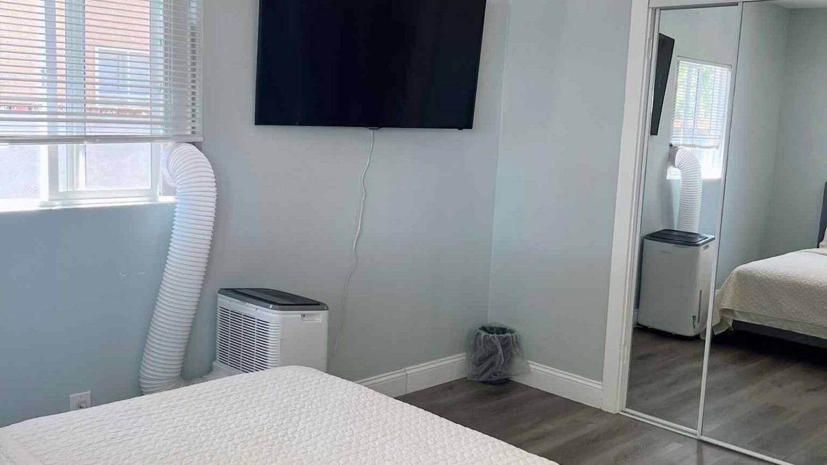 Santa Ana Apartment | Studio Near Disney