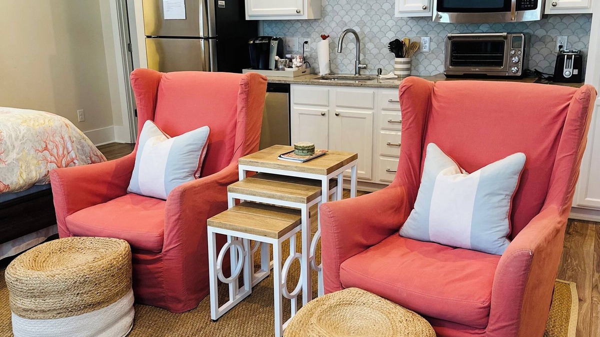 Charleston Apartment | Studio Near the Plantations