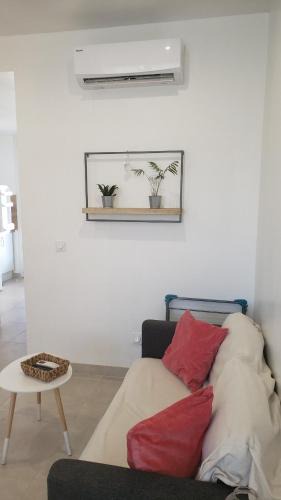 Palavas-les-Flots Apartment | Studio neuf atypique centre ville Palavas vue mer