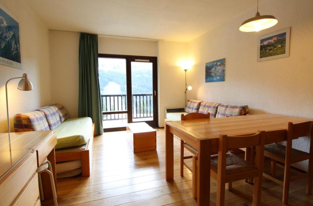Flaine Apartment | Studio pour 5 personnes avec balcon, proche des pistes et commerces - Résidence Andromède, Flaine Forêt - FR-1-687-93