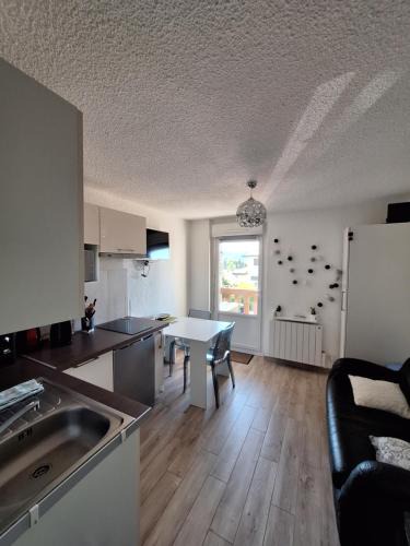 Les Rousses Apartment | Studio rénové confort meublé 3 étoiles - Les Crêtets