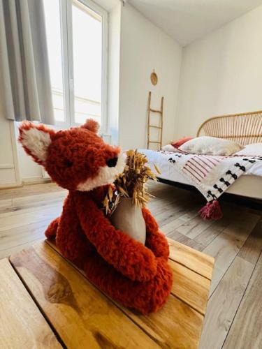 Luxeuil-les-Bains Apartment | Studio Renard, style bohème et atypique, Curistes
