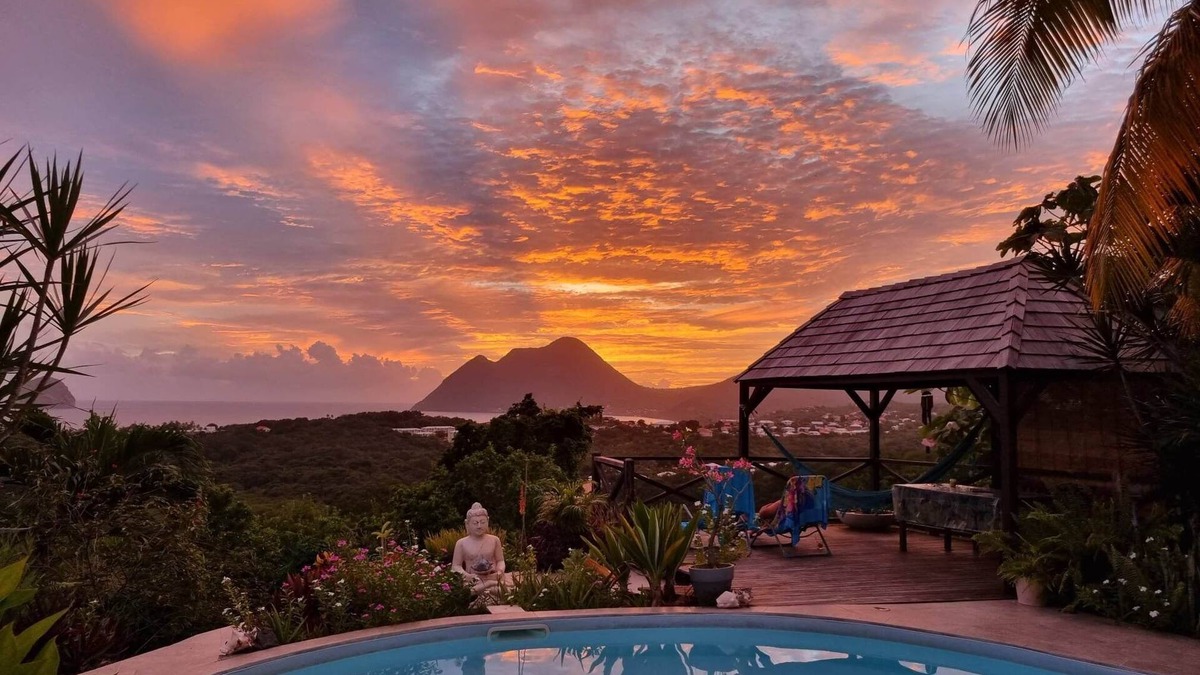 Le Diamant Apartment | Studio sea view and pool