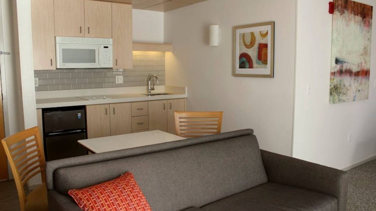 Sunnyvale Apartment | Studio Suite with Kitchen