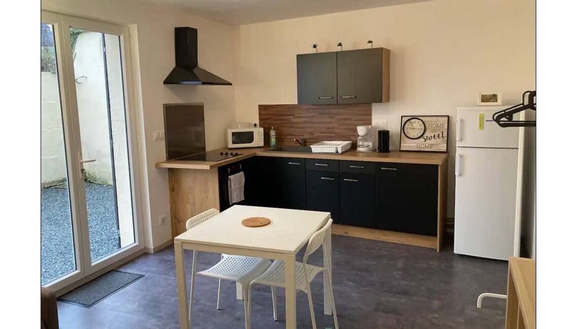 Gaillon Apartment | Studio the cozy center of gaillon (wifi)