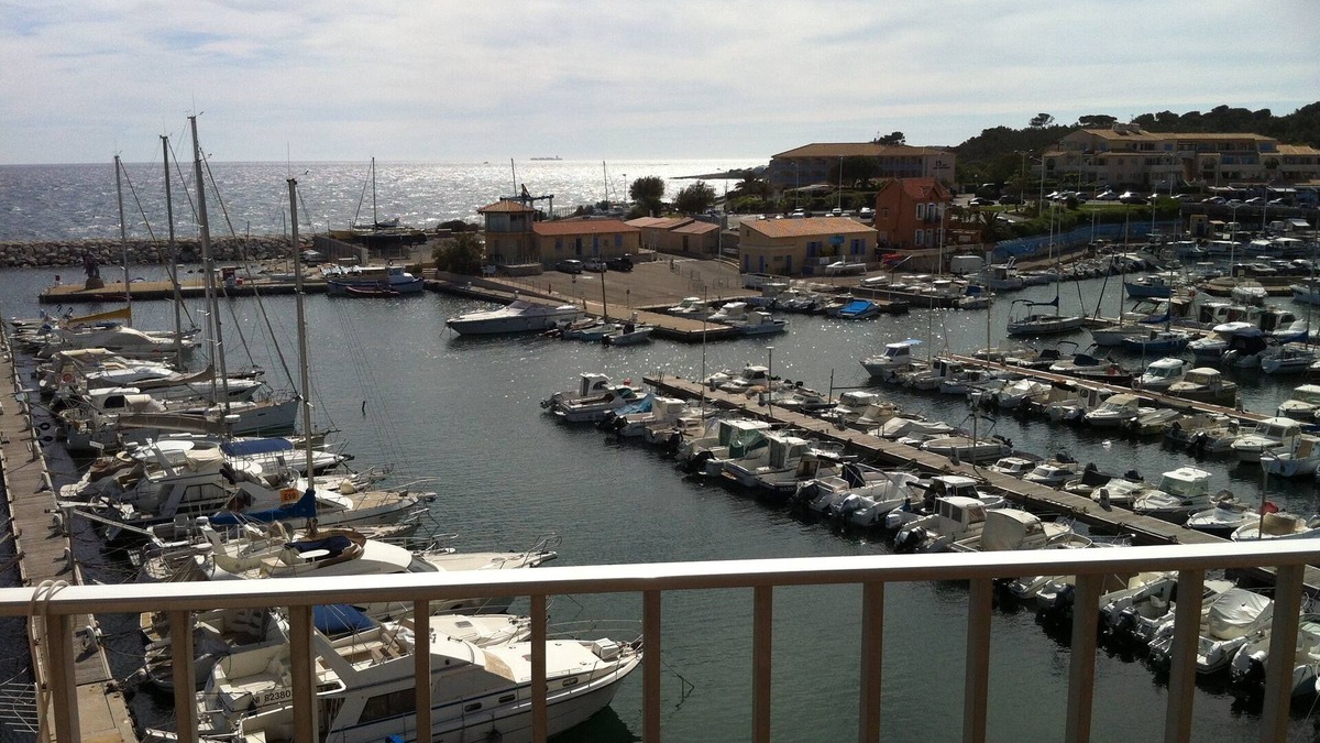 Sausset-les-Pins Apartment | Studio VUE MER Epoustouflante