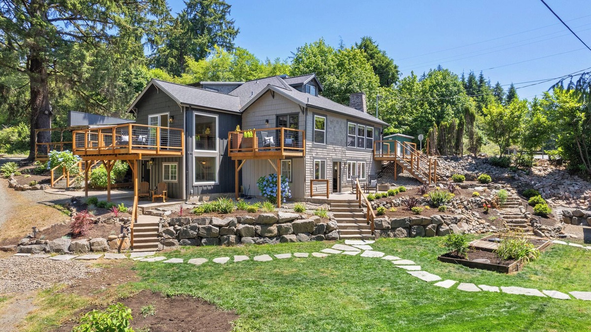 Nehalem House | Studio w/h FirePit, Mountain, River Views