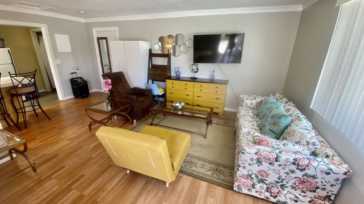 Spring Valley Apartment | Studio with Full Kitchen Private Entrance