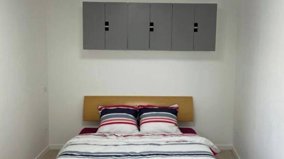 Joinville-le-Pont House | Studio with patio