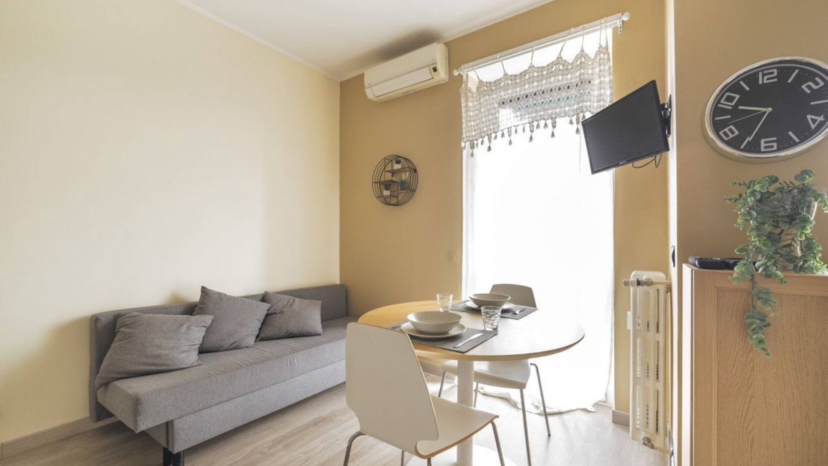 NoLo Apartment | Studio with terrace 100m from M1 subway red line!