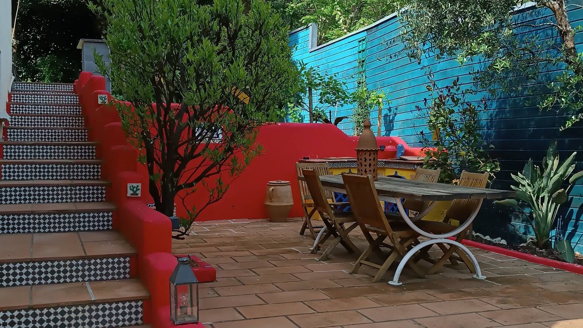 Iraty Apartment | Studio with terrace and garden