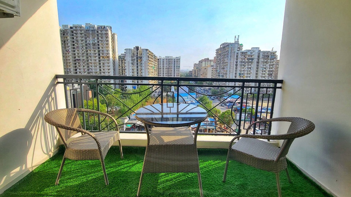 Ghaziabad Hotel | Studios By La Sentido